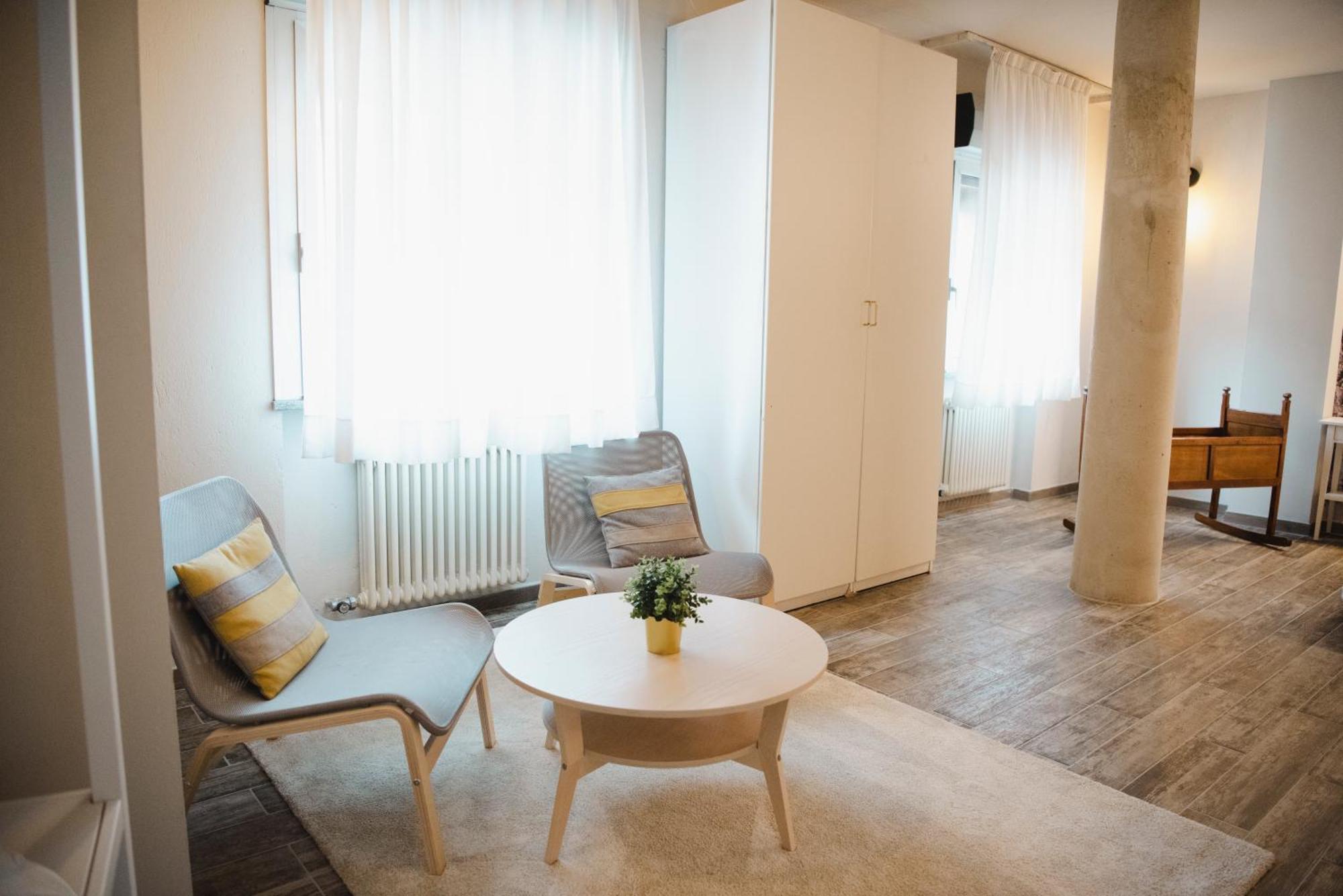 Hotel Rendez Vous Шатийон Экстерьер фото